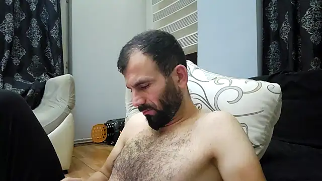 Apooabe online show from 10-24-25, 01:35