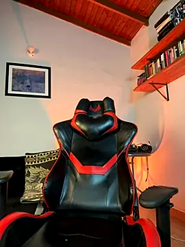 AlekBlake  online show from 10-31-25, 01:17