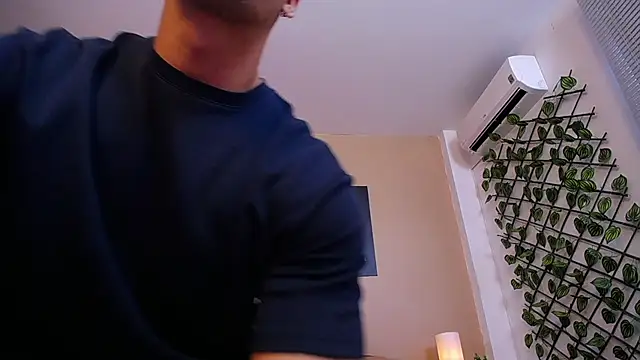 Snapshot of ChristopherBlack_ chatting on 12-17-25, 01:06 ChristopherBlack online show from 12-17-25, 01:06