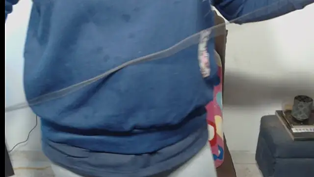 Milf Valeria online show from 01-15-26, 04:11