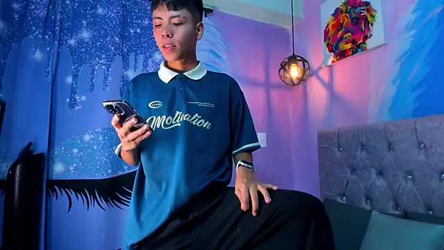 MaxiWildd online show from 02-11-26, 12:43