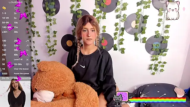 Amy Moonlight online show from 09-19-25, 09:48