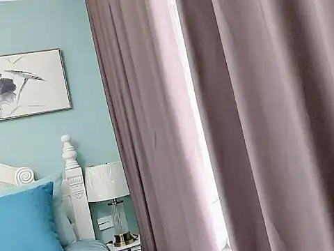 Snapshot of sarah111 chatting on 10-04-25, 02:42 sarah111 online show from 10-04-25, 02:42