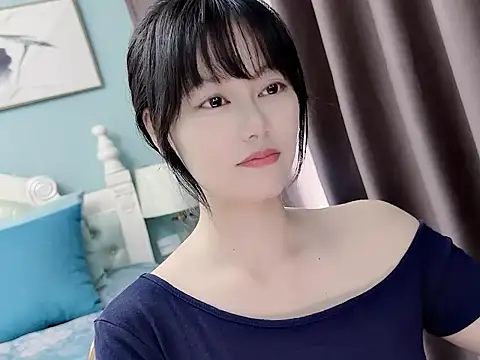 Snapshot of sarah111 chatting on 10-12-25, 02:43 sarah111 online show from 10-12-25, 02:43