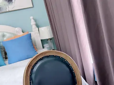 Snapshot of sarah111 chatting on 10-17-25, 02:26 sarah111 online show from 10-17-25, 02:26