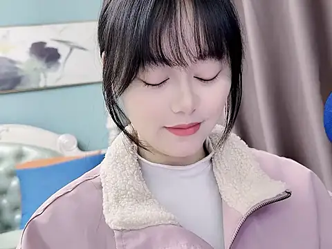 Snapshot of sarah111 chatting on 12-17-25, 03:01 sarah111 online show from 12-17-25, 03:01