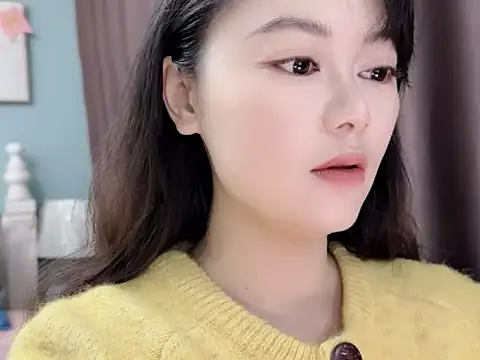 Snapshot of sarah111 chatting on 03-10-26, 02:16 sarah111 online show from 03-10-26, 02:16