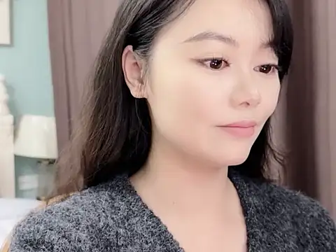 Snapshot of sarah111 chatting on 03-16-26, 05:44 sarah111 online show from 03-16-26, 05:44