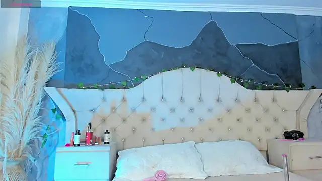 AmbarFoxx  online show from 01-07-26, 04:59