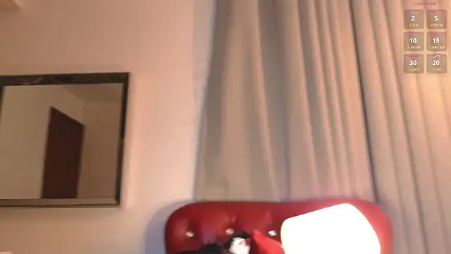 Snapshot of PrincePoppy chatting on 10-09-25, 08:40 PrincePoppy online show from 10-09-25, 08:40