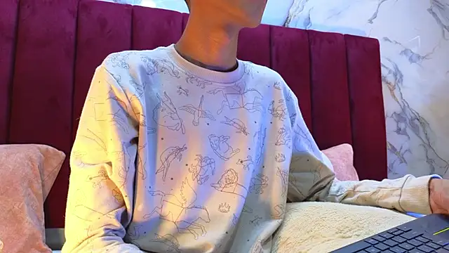 Snapshot of PrincePoppy chatting on 02-02-26, 09:35 PrincePoppy online show from 02-02-26, 09:35