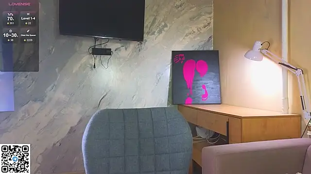 miss bubbles  online show from 11-19-25, 12:32