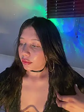 snow doll online show from 10-10-25, 08:41