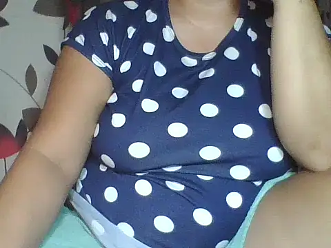 sweety pilipina online show from 10-24-25, 08:49