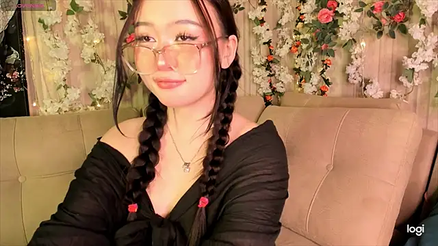 Snapshot of Won_hee88 chatting on 03-04-26, 12:33 Won hee88 online show from 03-04-26, 12:33