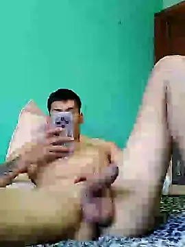 Snapshot of frankitocam4 chatting on 02-10-26, 05:28 frankitocam4 online show from 02-10-26, 05:28