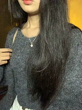 Nhinhi18 online show from 11-12-25, 03:12