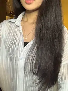 Nhinhi18 online show from 02-28-26, 04:30