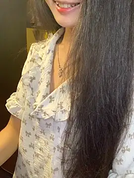 Nhinhi18 online show from 04-18-26, 03:16