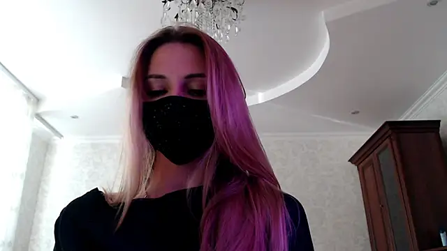 Snapshot of Iris_lave chatting on 06-19-26, 04:22 Iris lave online show from 06-19-26, 04:22