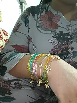 Mannu rani online show from 07-22-26, 04:04
