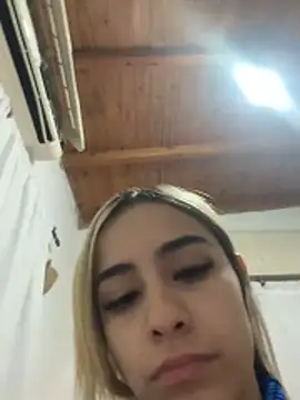 Babylovetiernax online show from 06-17-26, 11:38