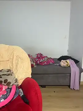 Sharon Black online show from 04-25-26, 09:23