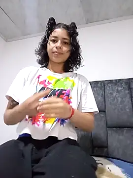 Tendercouple1 online show from 02-16-26, 05:53