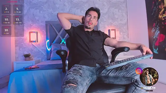 Snapshot of loghan_fox chatting on 09-21-25, 03:41 loghan fox online show from 09-21-25, 03:41