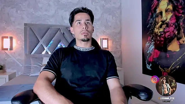 Snapshot of loghan_fox chatting on 10-31-25, 04:13 loghan fox online show from 10-31-25, 04:13