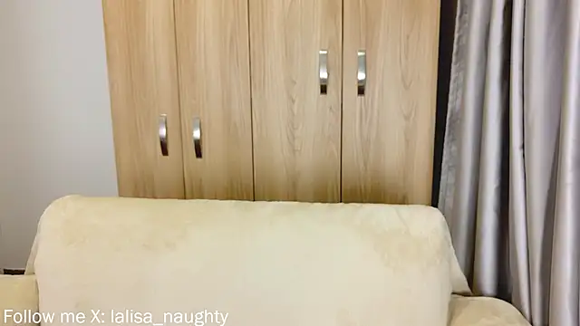 Lisa manobann online show from 05-30-26, 06:05