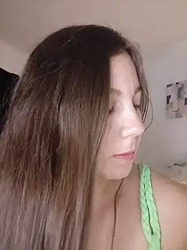 Snapshot of Arianna_Moss chatting on 07-23-26, 03:37 Arianna Moss online show from 07-23-26, 03:37