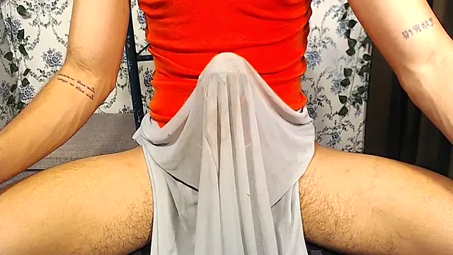 Snapshot of CUMLOADER_Brook chatting on 11-26-25, 04:52 CUMLOADER Brook online show from 11-26-25, 04:52