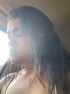 Snapshot of DulceDuarte chatting on 02-11-26, 08:36 DulceDuarte online show from 02-11-26, 08:36