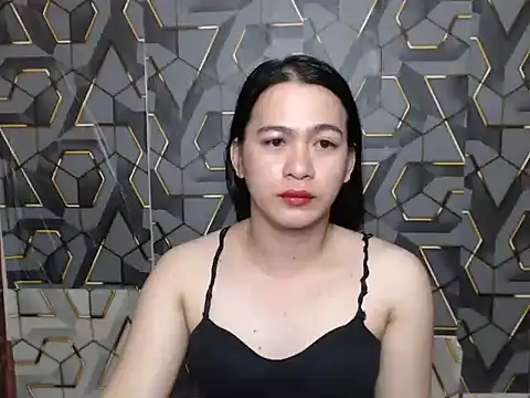 Snapshot of ur_asianpretty chatting on 06-24-26, 02:21 ur asianpretty online show from 06-24-26, 02:21