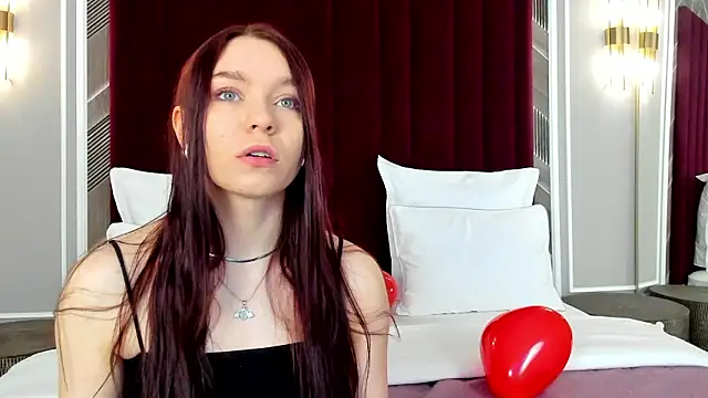 Snapshot of NoraHaynes chatting on 02-20-26, 03:14 NoraHaynes online show from 02-20-26, 03:14