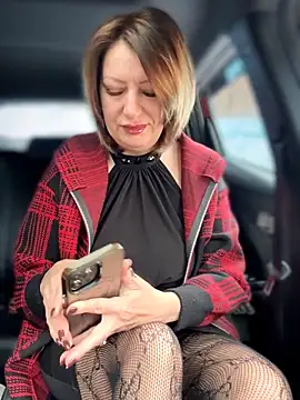 Snapshot of Milena-MilfaXXX chatting on 03-06-26, 04:31 Milena-MilfaXXX online show from 03-06-26, 04:31