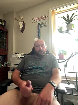 Snapshot of Bidea2034 chatting on 10-15-25, 04:51 Bidea2034 online show from 10-15-25, 04:51