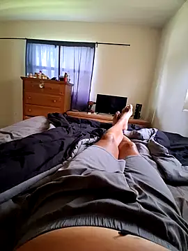 Snapshot of pullitoff chatting on 09-17-25, 03:24 pullitoff online show from 09-17-25, 03:24