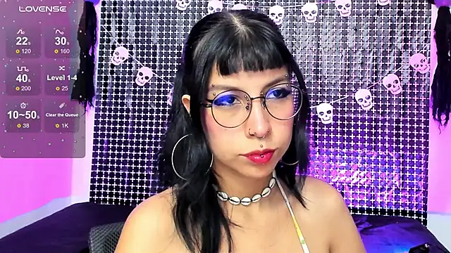 Snapshot of Rose_72 chatting on 11-07-25, 07:25 Rose 72 online show from 11-07-25, 07:25