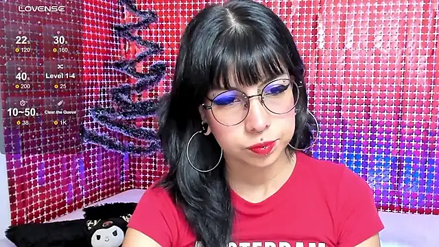 Snapshot of Rose_72 chatting on 01-18-26, 08:34 Rose 72 online show from 01-18-26, 08:34