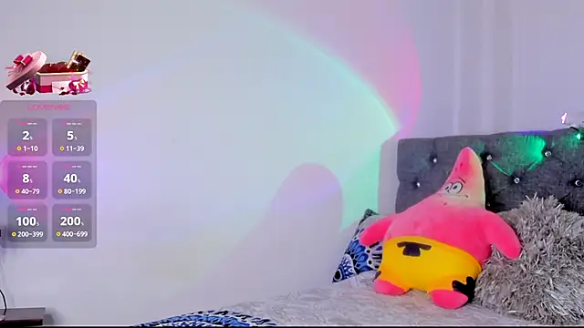 Snapshot of beauty_doll1 chatting on 10-18-25, 03:13 beauty doll1 online show from 10-18-25, 03:13