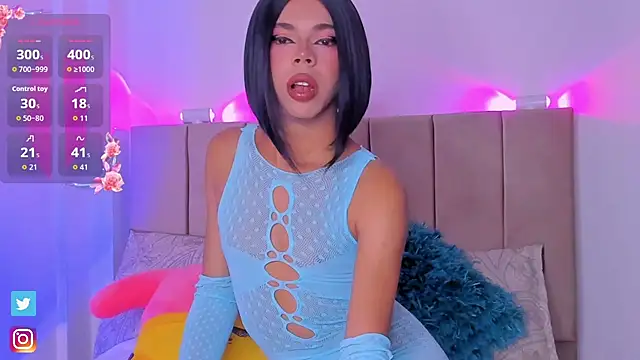 Snapshot of beauty_doll1 chatting on 03-01-26, 12:07 beauty doll1 online show from 03-01-26, 12:07