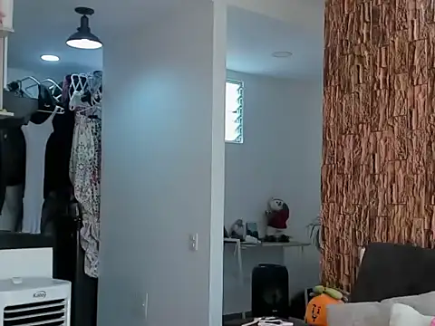 Snapshot of lia_rip01 chatting on 10-30-25, 02:29 lia rip01 online show from 10-30-25, 02:29