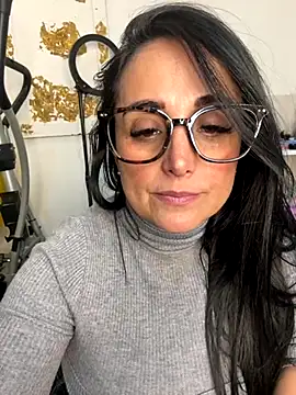 Snapshot of hotadhara01 chatting on 11-07-25, 03:17 hotadhara01 online show from 11-07-25, 03:17