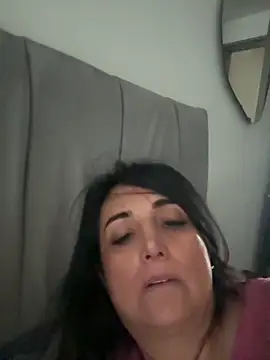 Snapshot of hotadhara01 chatting on 11-19-25, 01:55 hotadhara01 online show from 11-19-25, 01:55