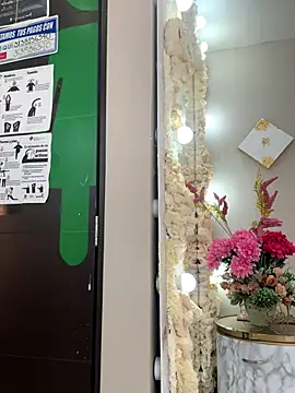 Snapshot of hotadhara01 chatting on 11-29-25, 03:59 hotadhara01 online show from 11-29-25, 03:59