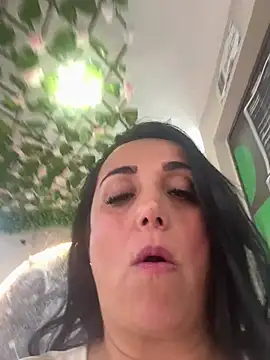 Snapshot of hotadhara01 chatting on 02-05-26, 08:13 hotadhara01 online show from 02-05-26, 08:13