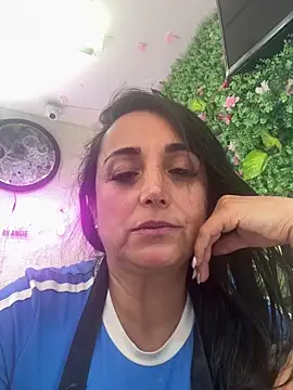 Snapshot of hotadhara01 chatting on 02-06-26, 08:45 hotadhara01 online show from 02-06-26, 08:45