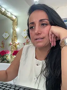 Snapshot of hotadhara01 chatting on 03-04-26, 04:46 hotadhara01 online show from 03-04-26, 04:46